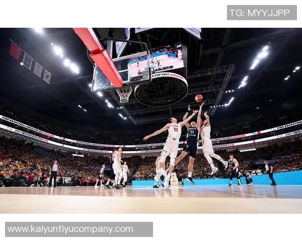 加尔扎强调快节奏与专注并重打造聪明拼抢积极的篮球风格