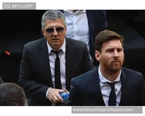 巴德吉分享动漫热爱与父亲对梅西的期望启示