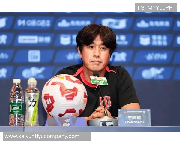 媒体人称徐正源为功勋主教练中超离任公告中鲜见此称谓 媒体人称徐正源为功勋主教练中超离任公告中鲜见此称谓